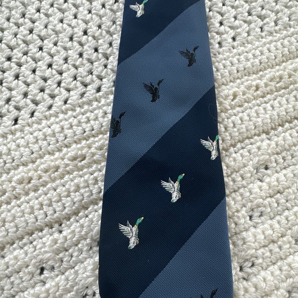 Littlewoods Navy Stripes Duck Tie Made In Britain 100% Polyester Vintage Retro
